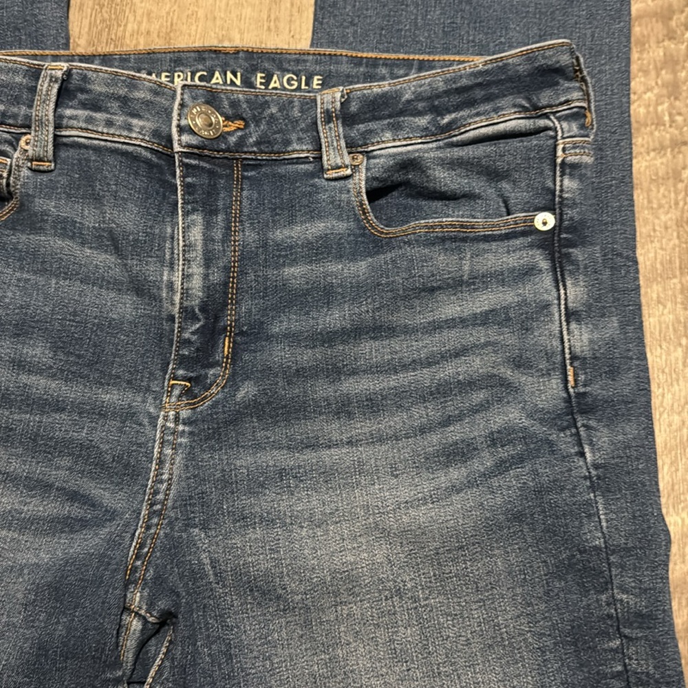 AMERICAN EAGLE Jeans-size 10 XLong - Picture 6 of 13